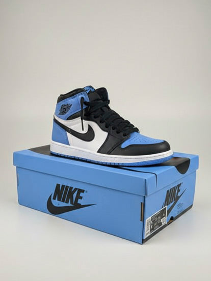 Blue Nike Running Shoes, 6.5Y / US8